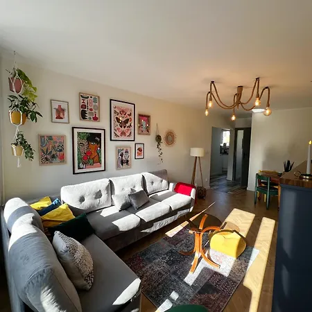 Vintage House Z Widokiem Na Morze 格丁尼亚